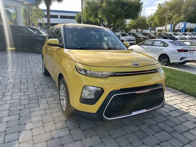 2020 Kia Soul LX photo 17