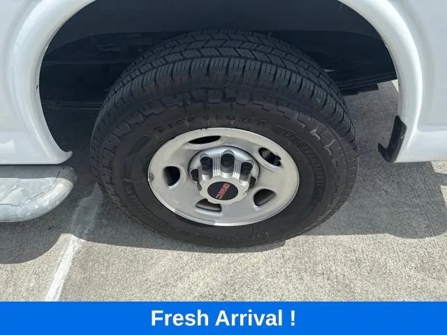 2019 GMC Savana Cargo 2500 VAN 2500 RWD 135" photo 19