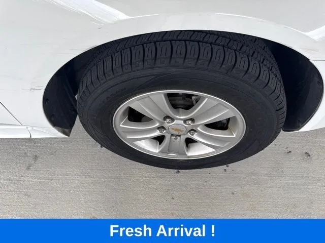 2015 Chevrolet Impala LS photo 19
