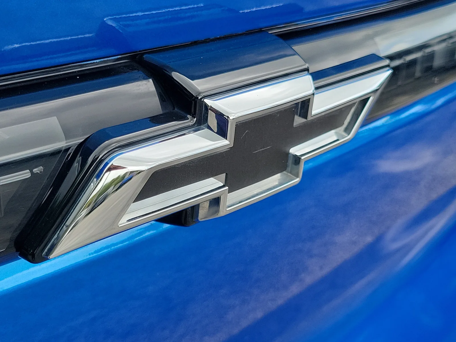 2025 Chevrolet Equinox EV RS photo 10