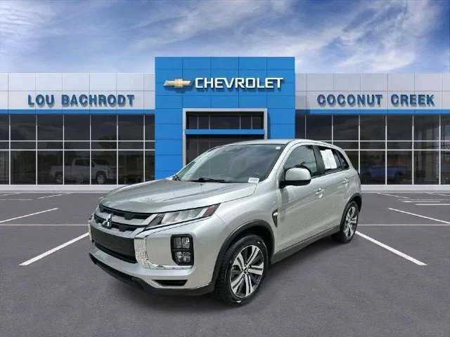 2025 Mitsubishi Outlander Sport S photo 4