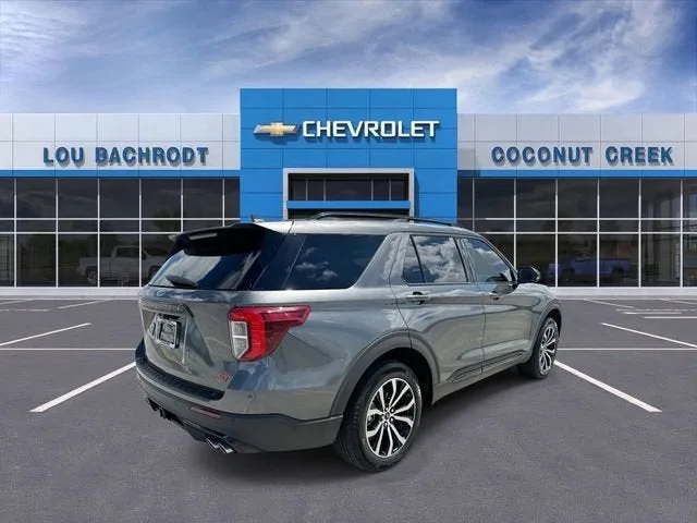 2020 Ford Explorer ST photo 8