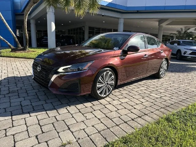 2023 Nissan Altima 2.5 SL photo 21