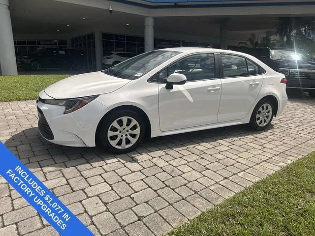 2024 Toyota Corolla LE photo 21