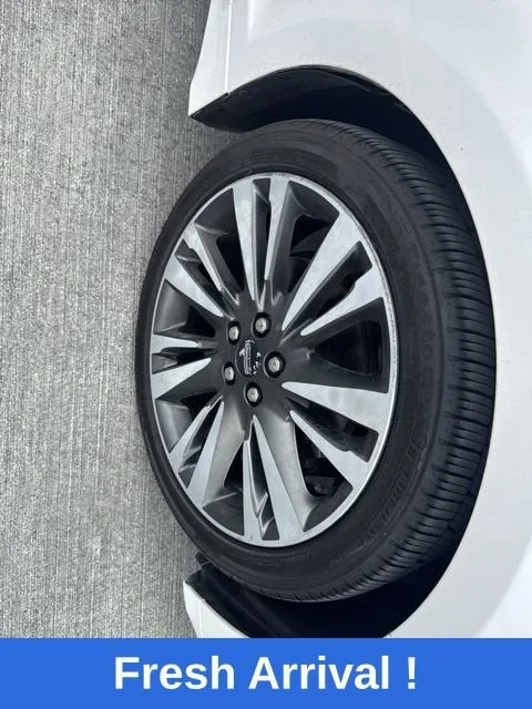 2020 Lincoln MKZ Reserve photo 19