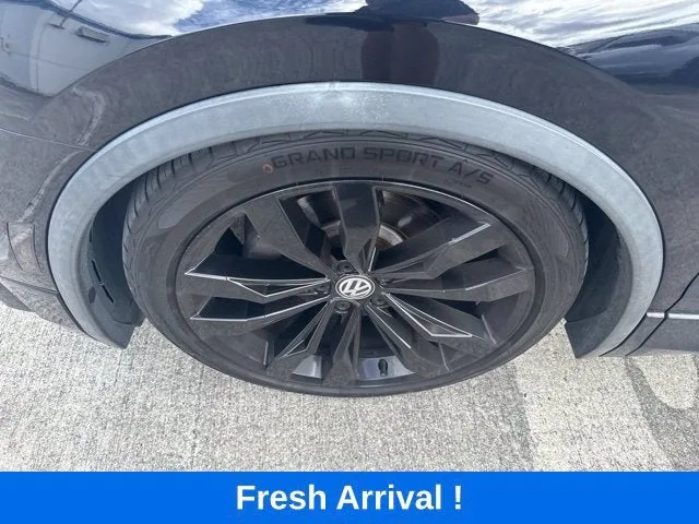 2020 Volkswagen Tiguan SE photo 22