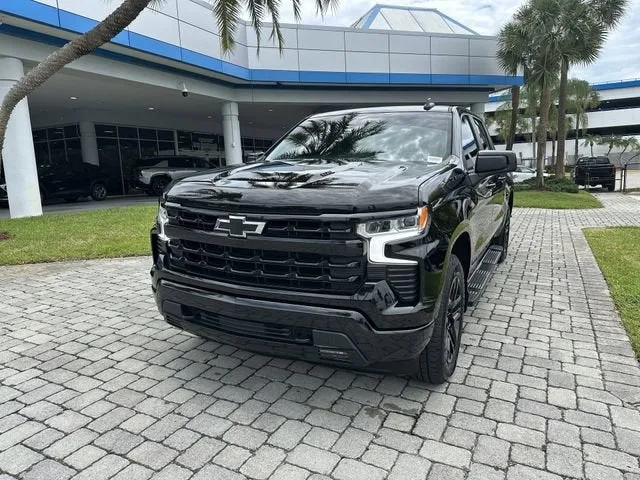 2024 Chevrolet Silverado 1500 RST photo 21