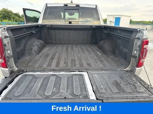 2023 RAM 1500 Limited photo 13