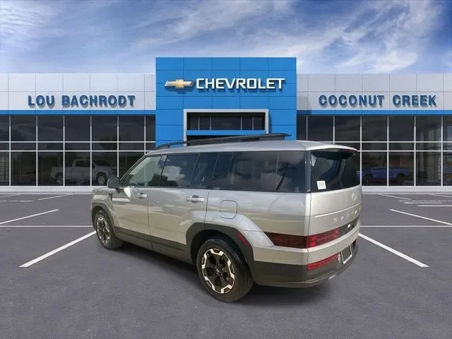 2025 Hyundai Santa Fe SEL photo 6