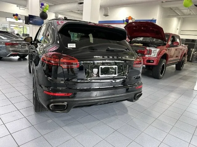 2018 Porsche Cayenne PLATINUM EDITION photo 35