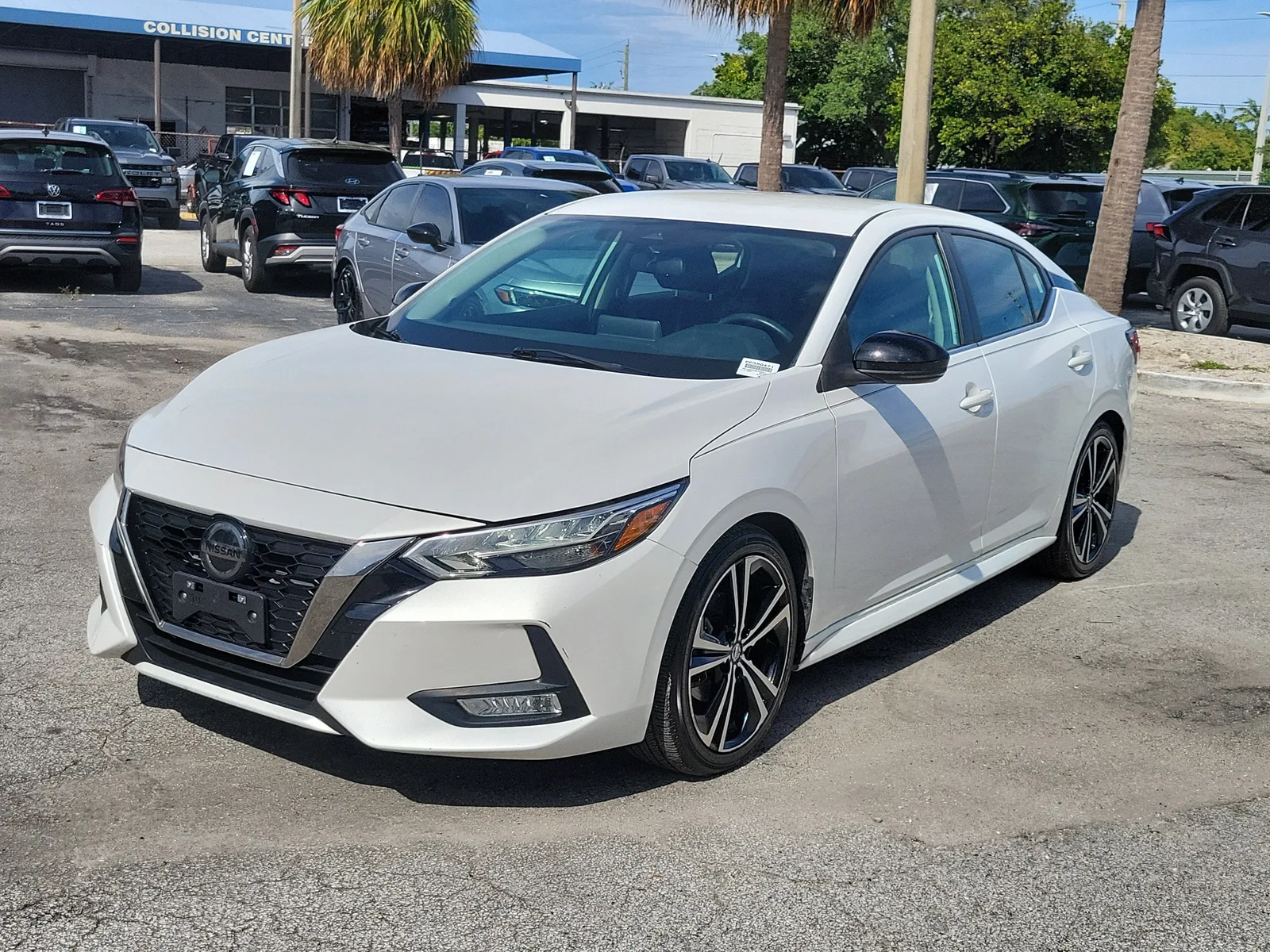 2021 Nissan Sentra SR photo 7
