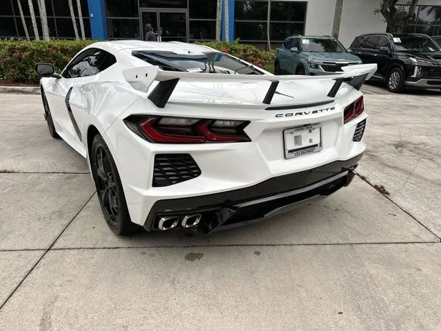 2024 Chevrolet Corvette Stingray 1LT photo 12