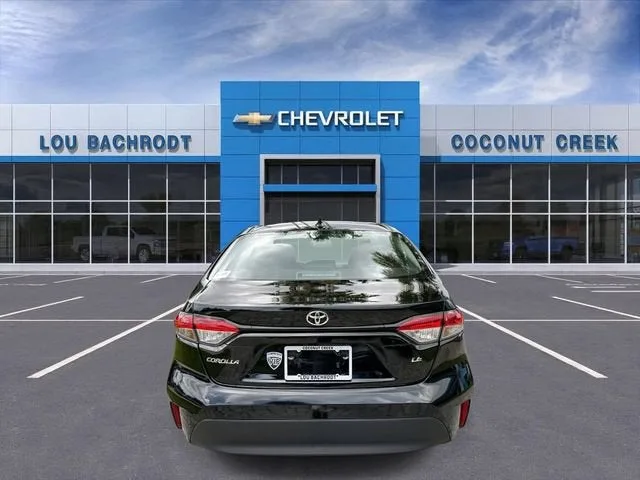 2024 Toyota Corolla LE photo 7