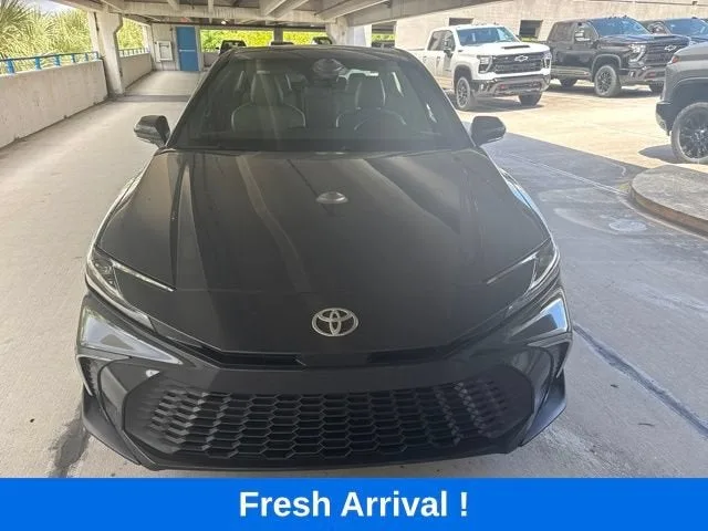 2025 Toyota Camry LE photo 18