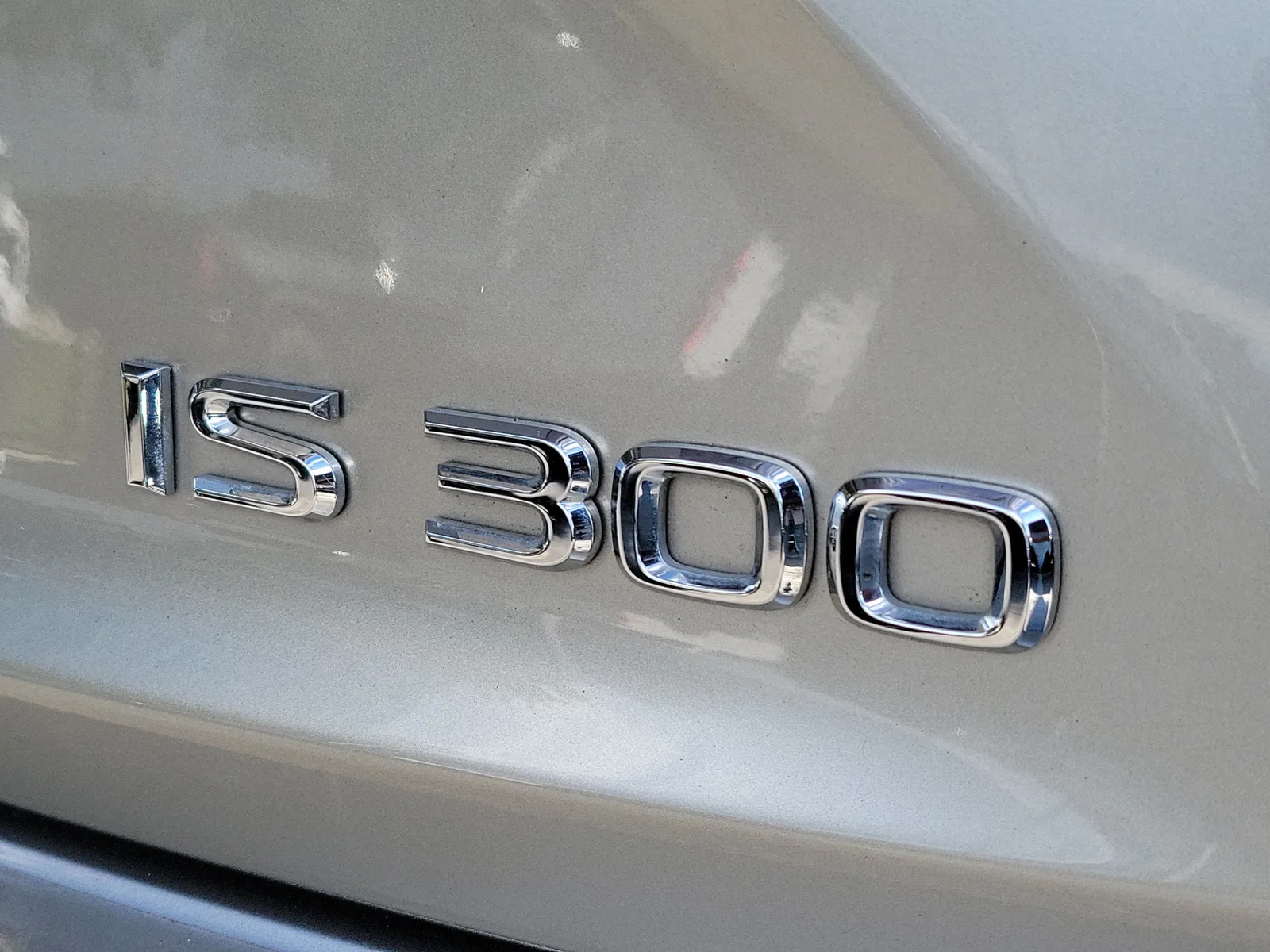 2020 Lexus IS IS 300 F SPORT photo 11