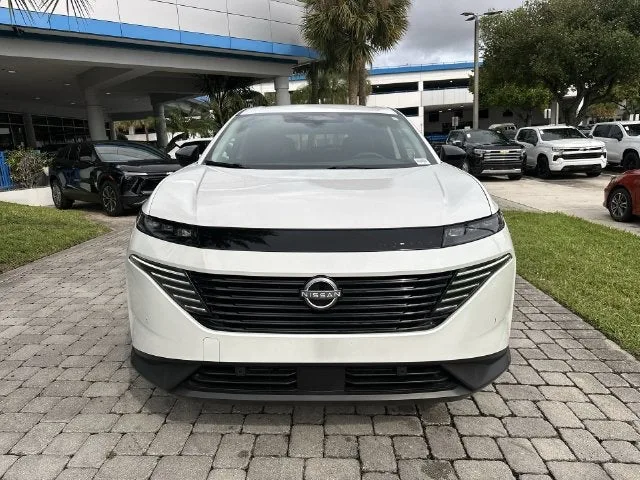 2025 Nissan Murano SV photo 18