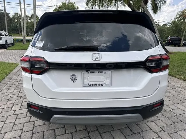 2023 Honda Pilot EX-L 8 Passenger photo 12