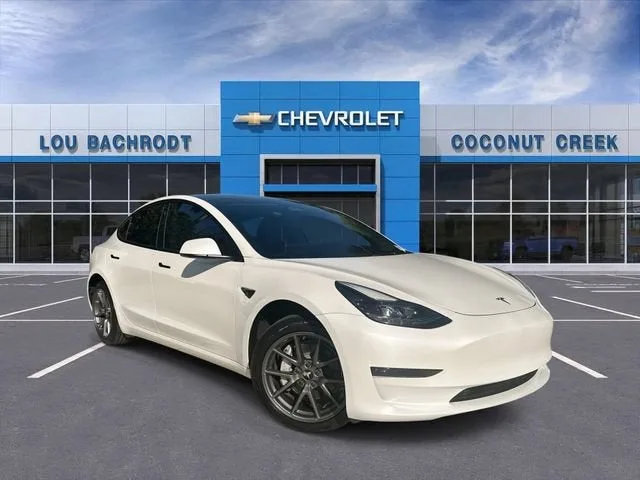 2023 Tesla Model 3