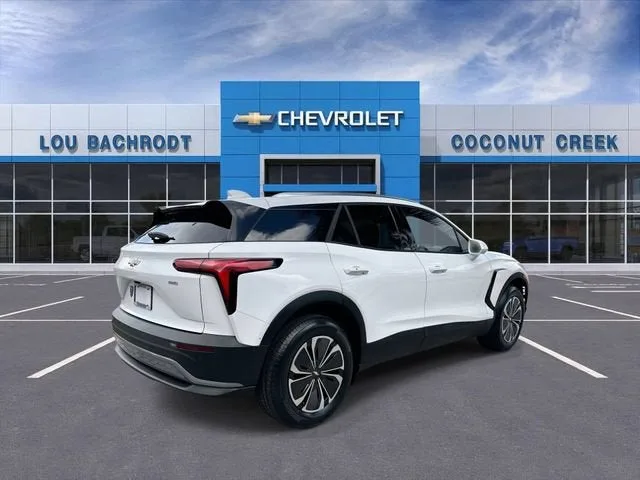 2024 Chevrolet Blazer EV LT photo 8