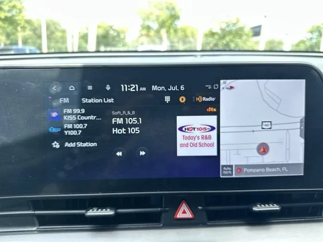 2025 Kia Sportage EX photo 25