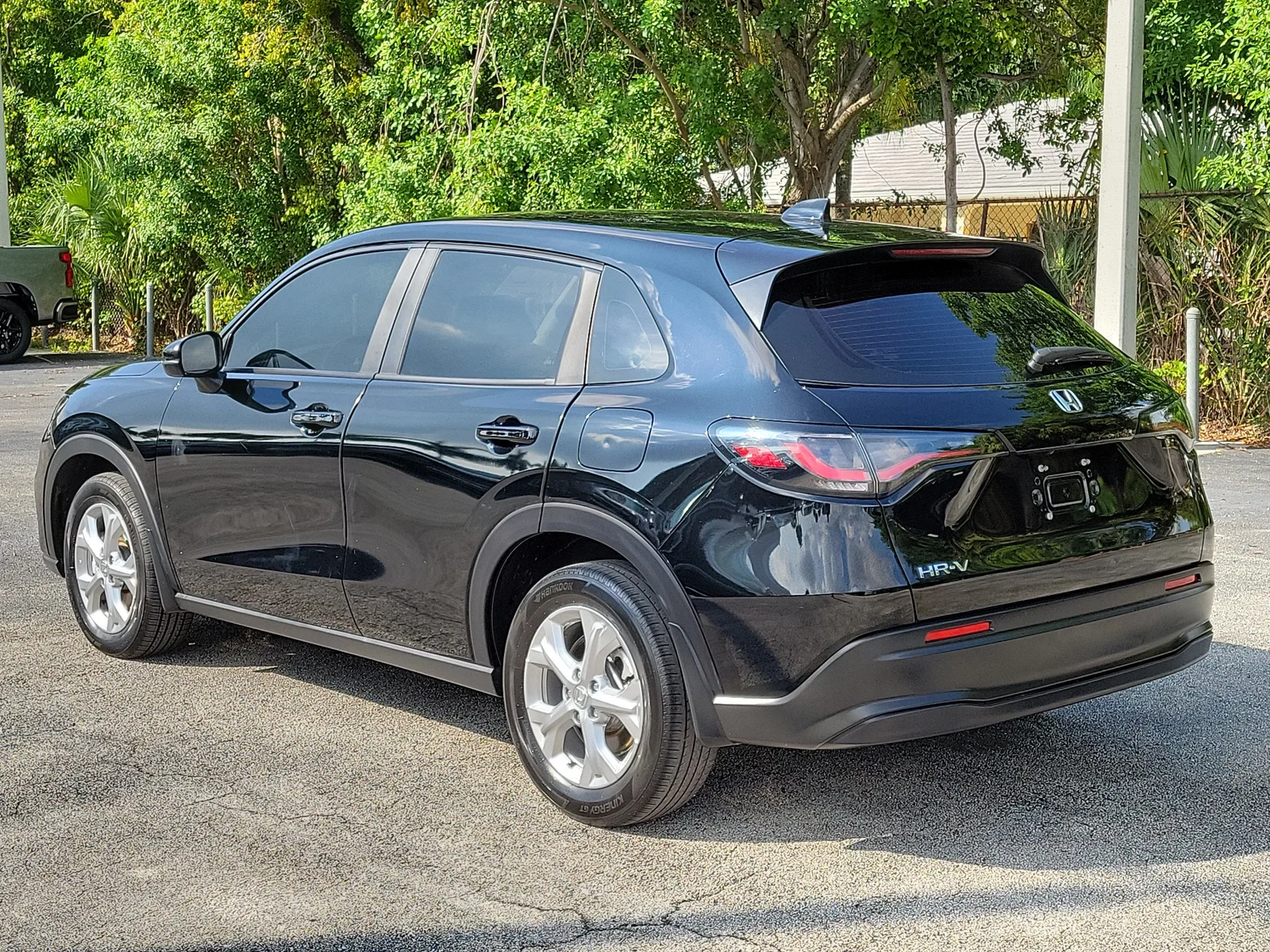 2024 Honda HR-V LX photo 5