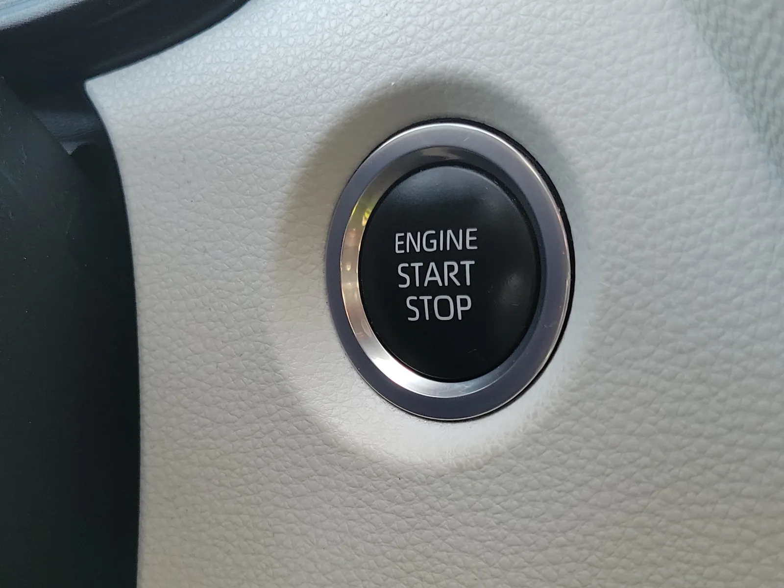 2024 Toyota Corolla SE photo 32