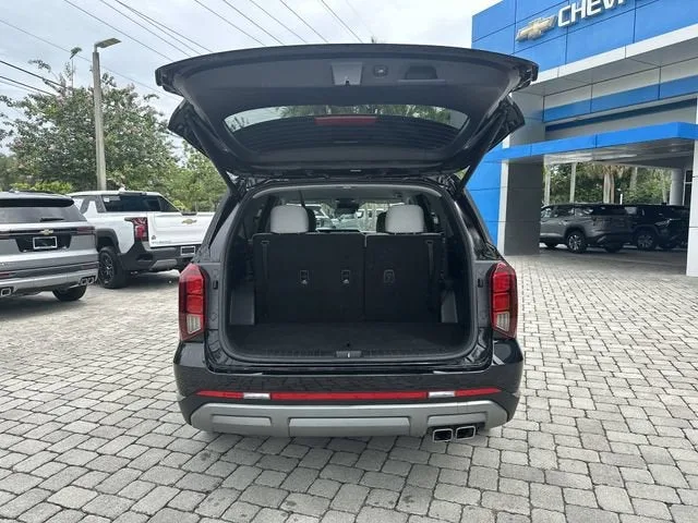 2025 Hyundai Palisade SEL photo 28