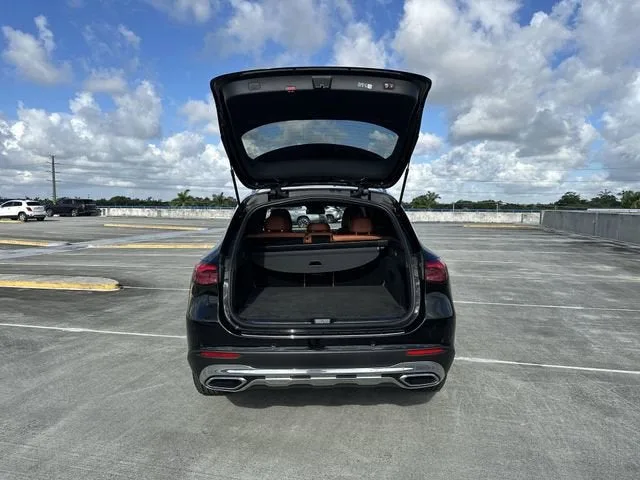 2023 Mercedes-Benz GLC GLC 300 photo 28