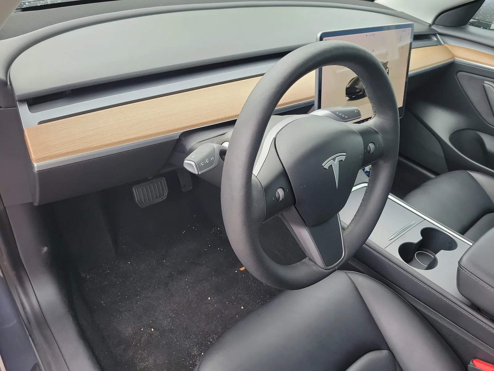2022 Tesla Model 3 Long Range photo 12