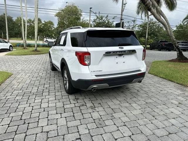 2023 Ford Explorer Limited photo 33
