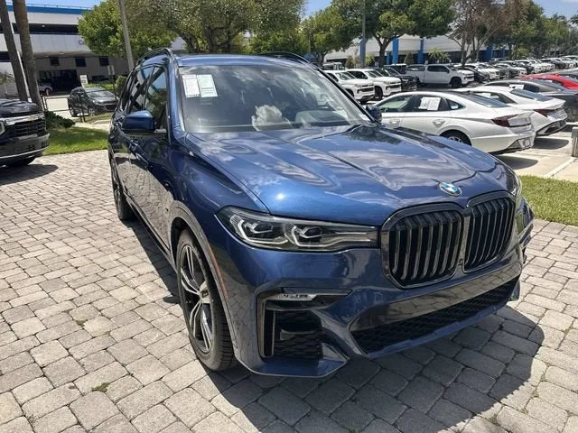 2021 BMW X7 xDrive40i photo 16