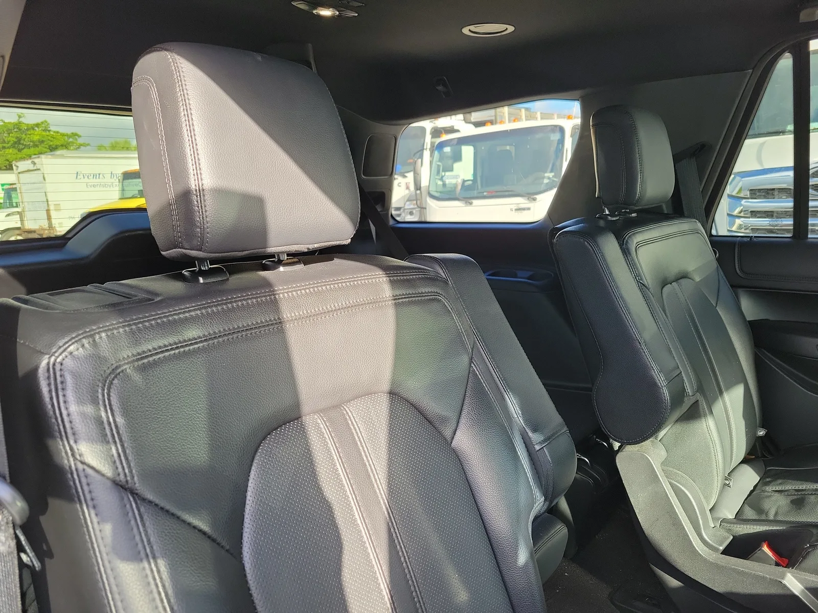 2021 Ford Expedition Limited photo 6