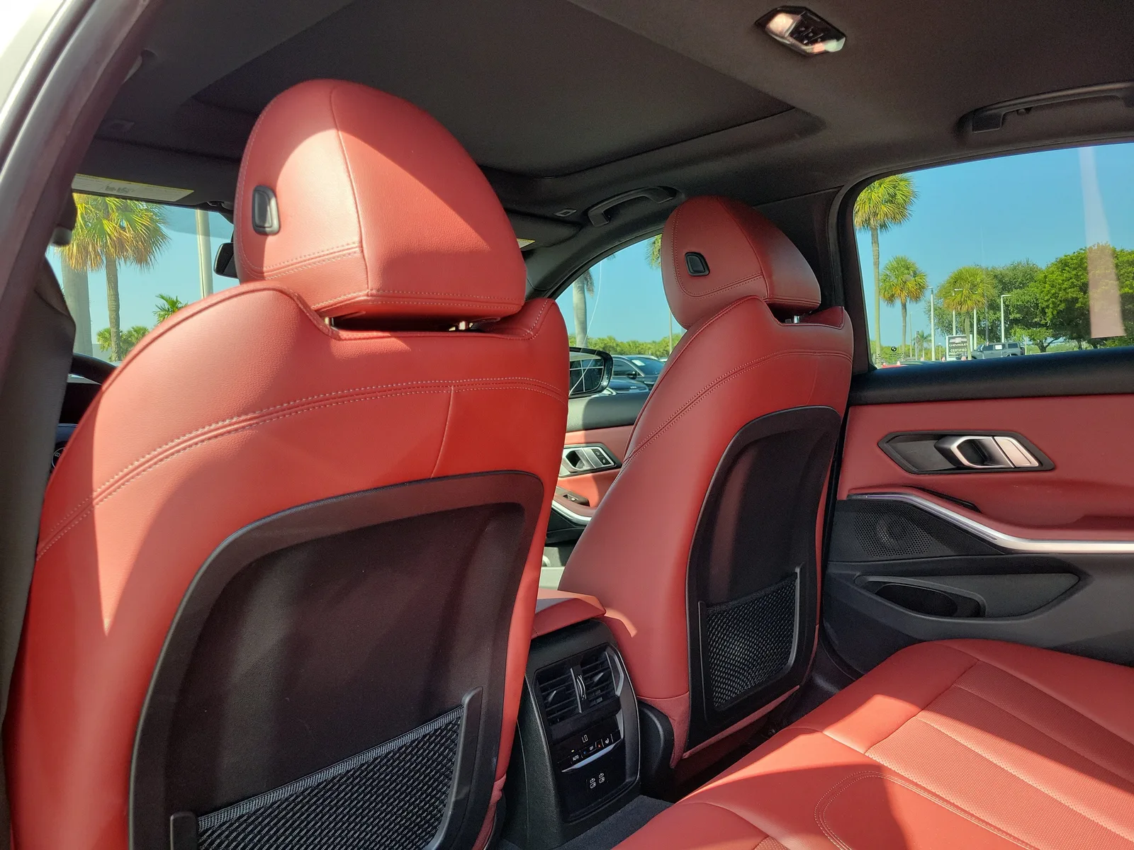 2022 BMW 3 Series 330i photo 16
