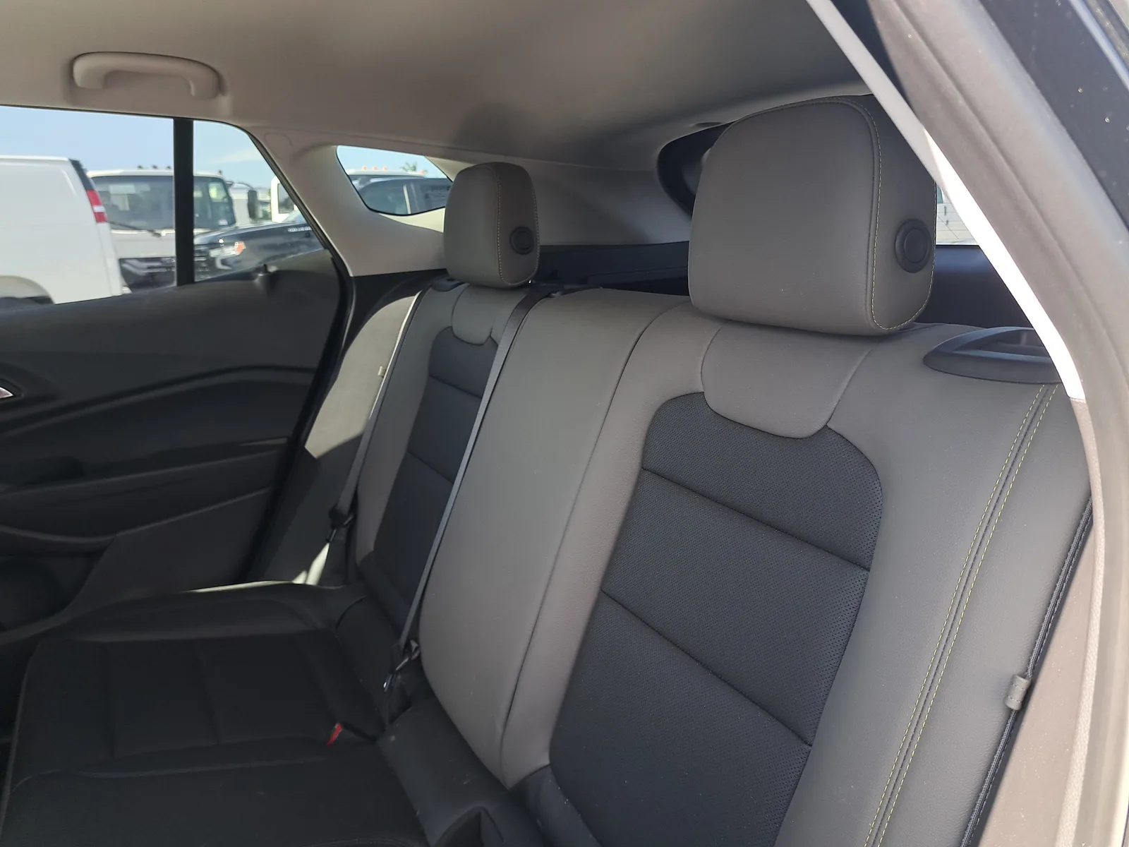2025 Chevrolet Trax ACTIV photo 7
