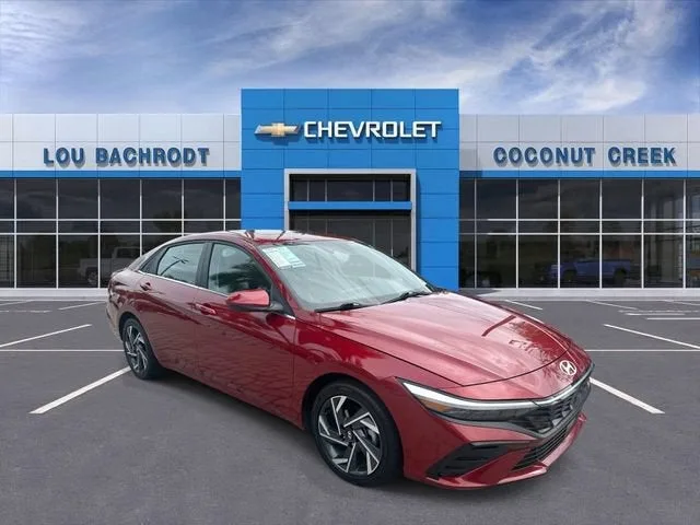 2025 Hyundai Elantra SEL Convenience photo 2