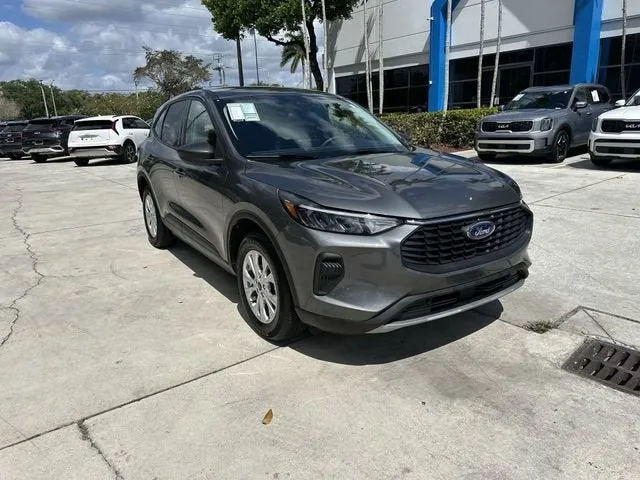2025 Ford Escape Active photo 31