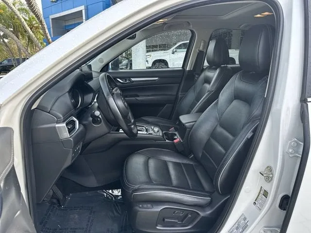 2024 Mazda CX-5 2.5 S Preferred Package photo 30