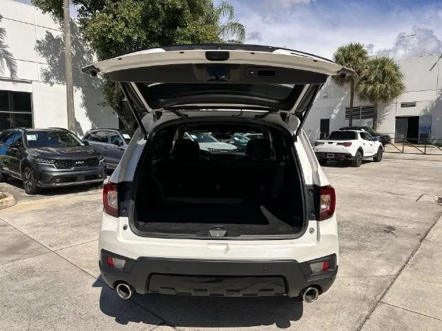 2024 Honda Passport Black Edition photo 28