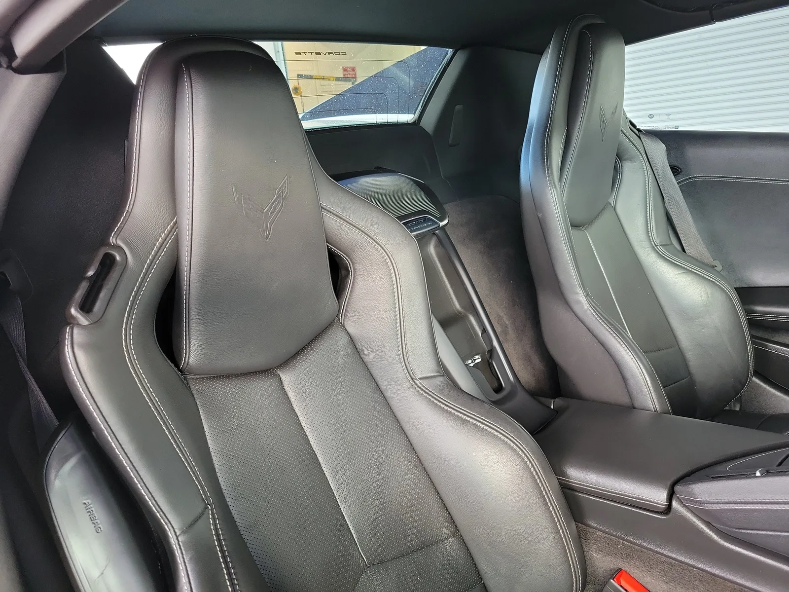 2024 Chevrolet Corvette Stingray 2LT photo 6