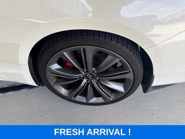 2022 INFINITI Q60 RED SPORT 400 photo 19