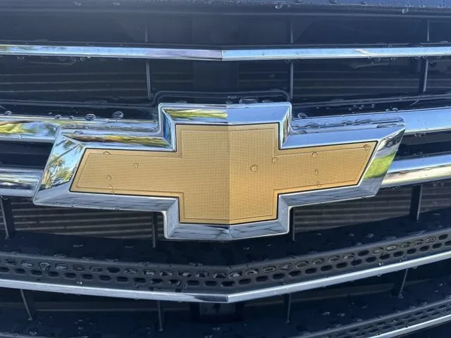 2021 Chevrolet Traverse LT Leather photo 10
