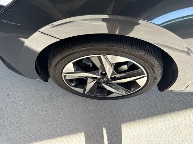 2023 Hyundai Elantra Hybrid Limited photo 22
