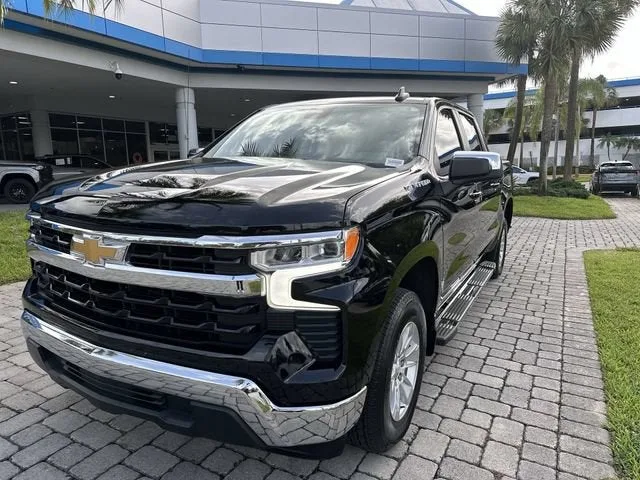 2023 Chevrolet Silverado 1500 LT photo 20