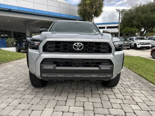 2025 Toyota 4Runner SR5 photo 19