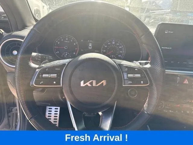 2022 Kia Forte GT photo 5