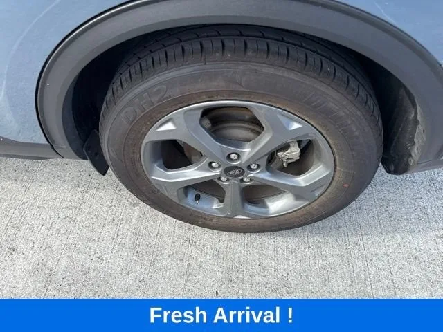 2025 Ford Escape ST-Line photo 20