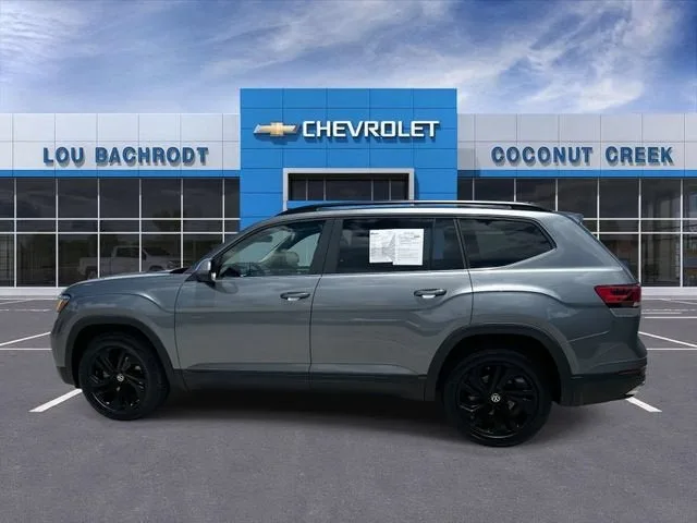 2022 Volkswagen Atlas 2.0T SE w/Technology photo 5