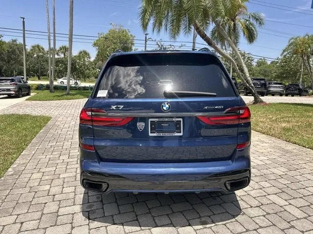 2021 BMW X7 xDrive40i photo 34