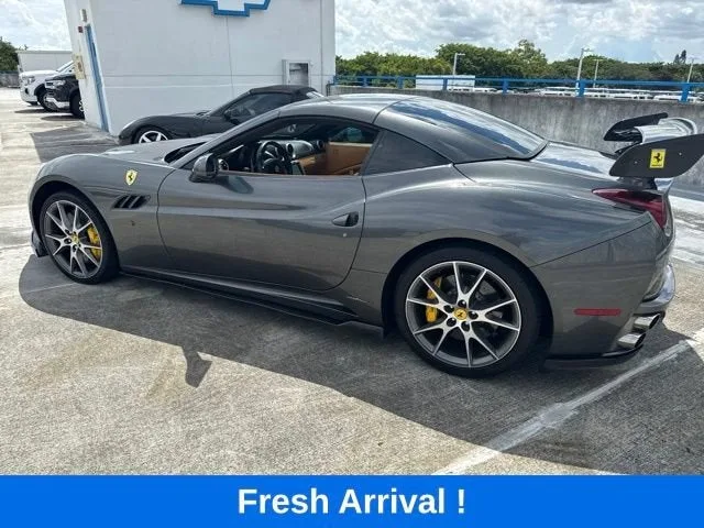 2010 Ferrari California 2DR CONV photo 13