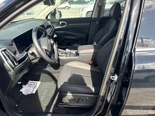 2026 Kia Sorento S photo 2